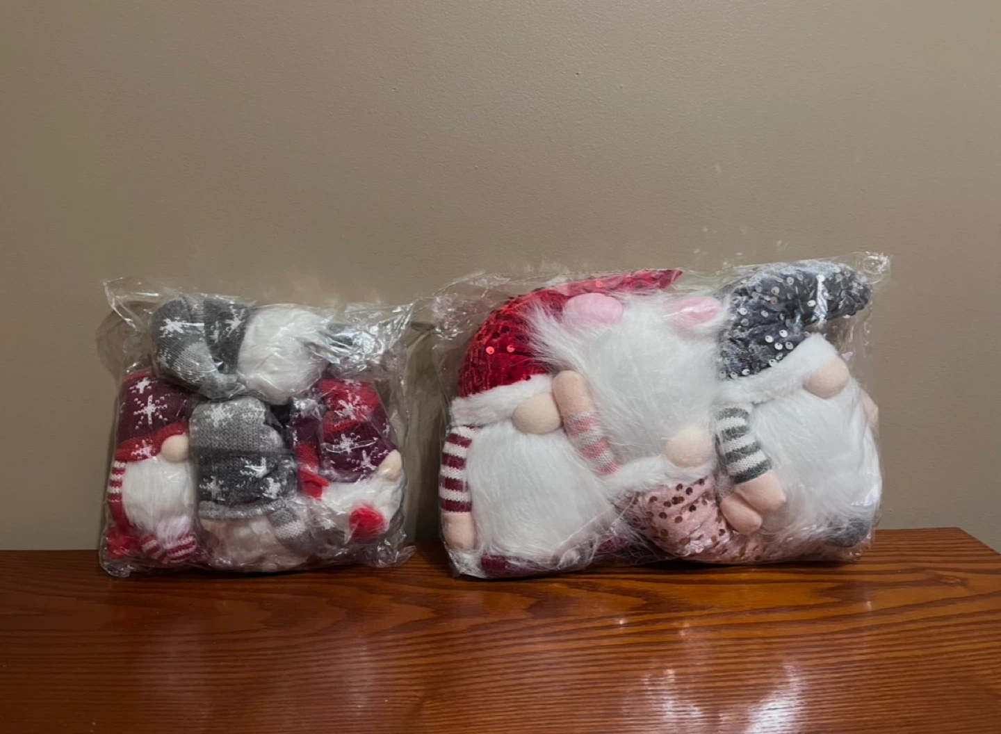 LIGHT UP CHRISTMAS GNOMES