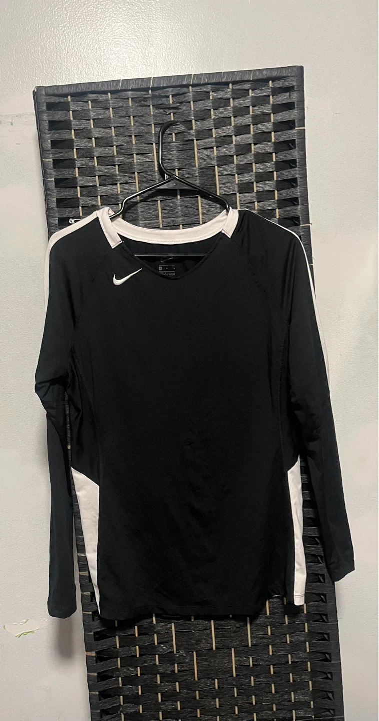 Nike Long Sleeve Athletic Shirt - Black/White - Size M