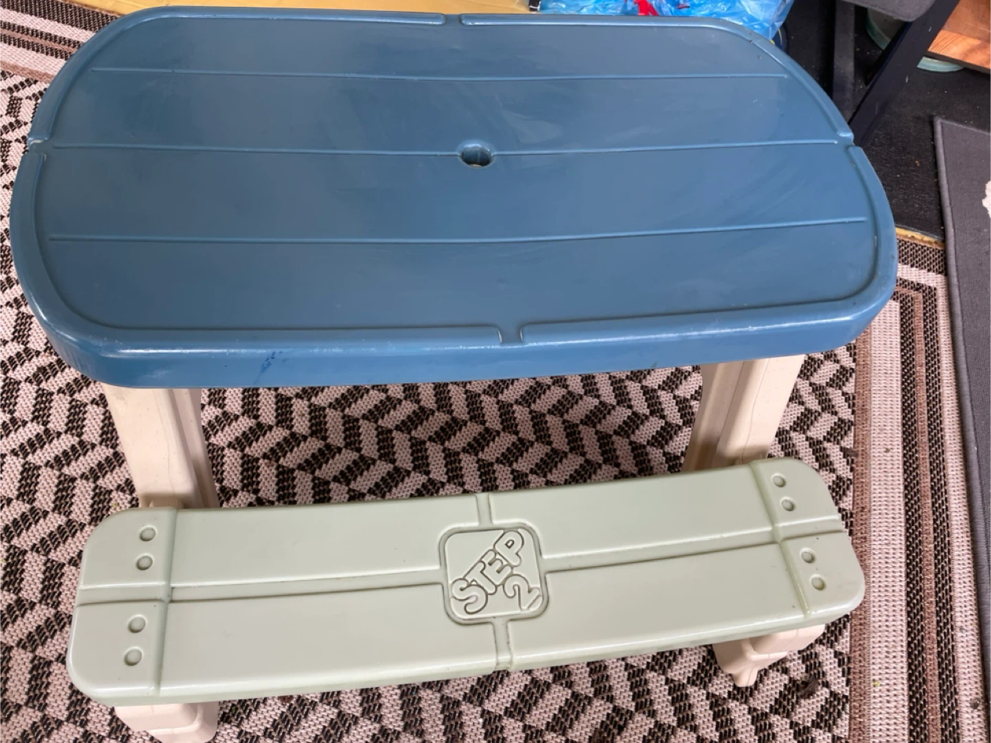 Step2 Sit and Play Junior Picnic Table - photo 3