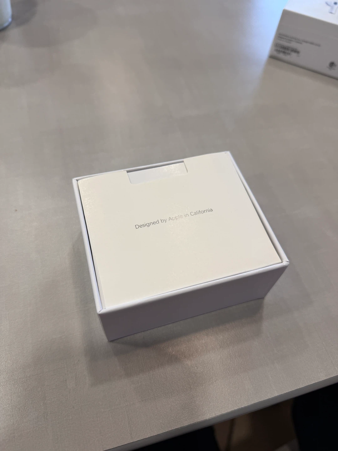 Apple AirPods Pro 3 - photo 3