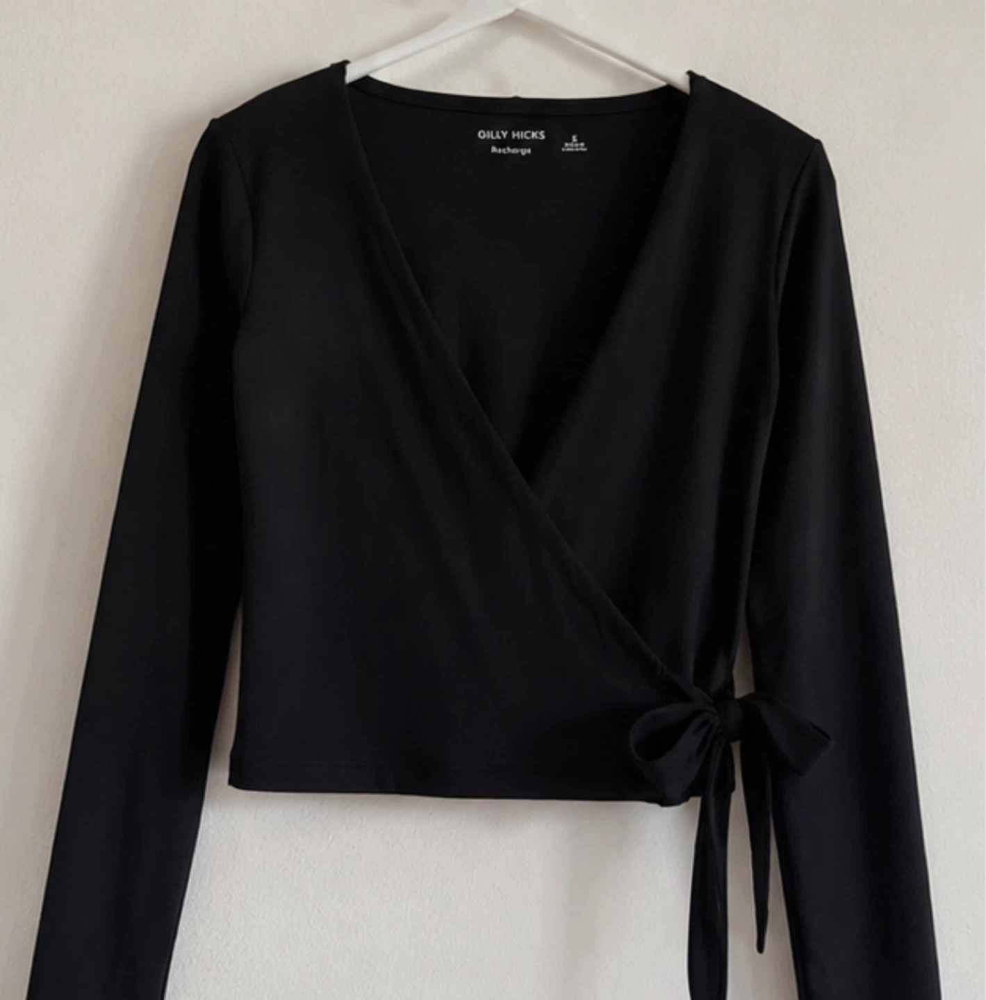 Hollister (M) Long Sleeve Wrap Top