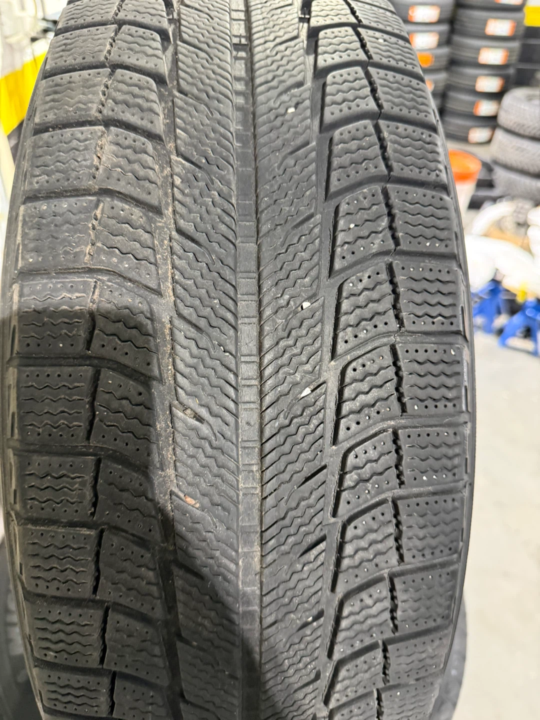 235/65R18 Michelin Winter Tire & Rim Package – 5x114.3 - photo 5