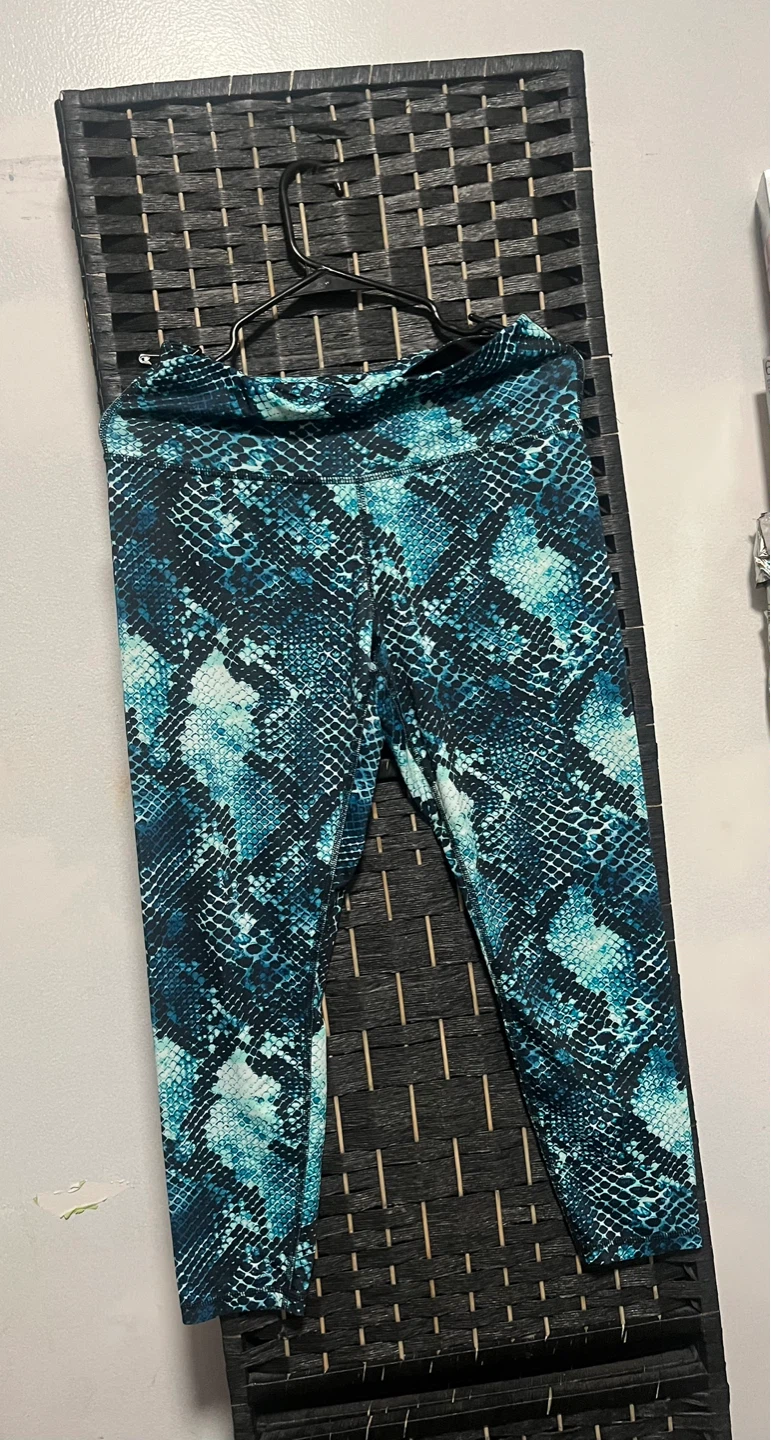 Women's Teal Snake Print Leggings size M xersion