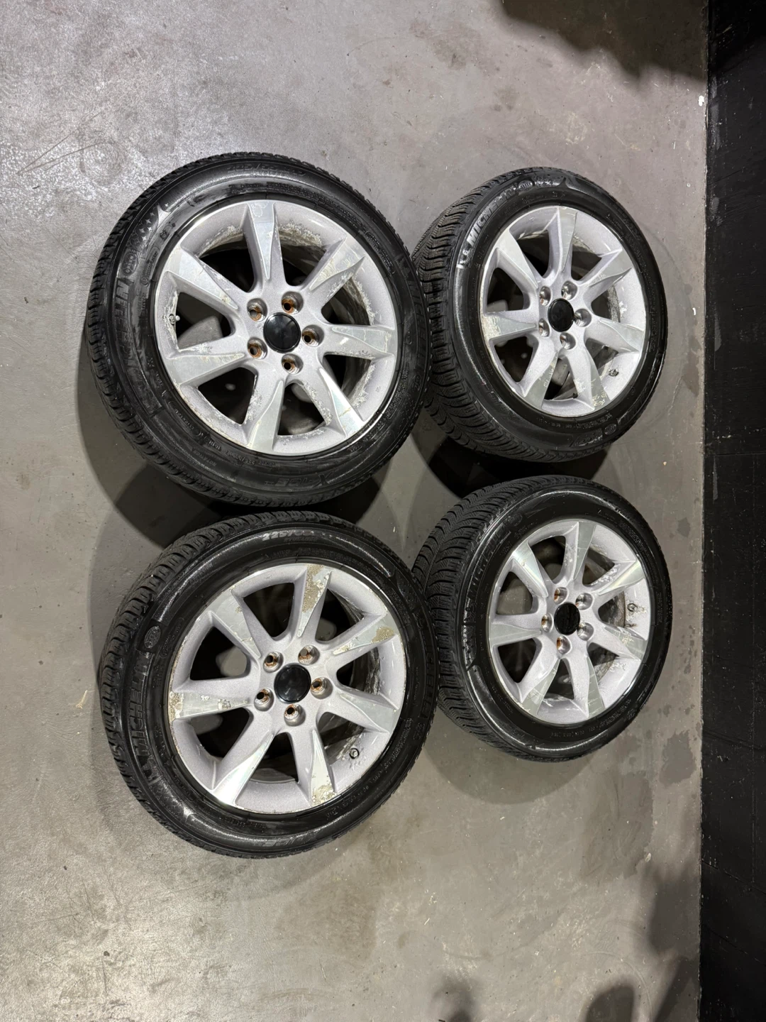 BMW 17” Winter Tire & Rim Package – Michelin 225/55R17 – 5x120
