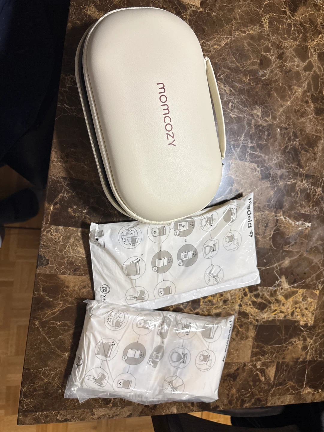 Momcozy Wearable Breast Pump