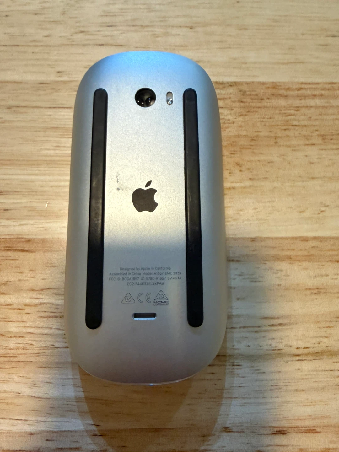 Apple Magic Mouse - photo 2