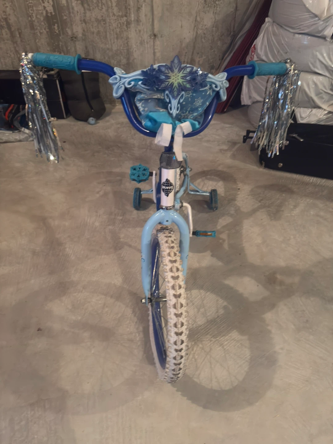 Kids' Frozen Bicycle and blue tricycle bundle - photo 3