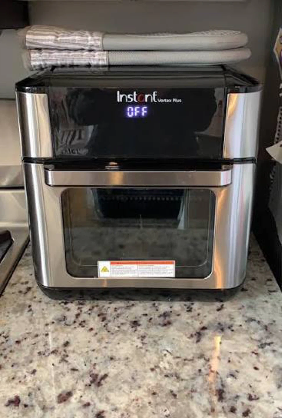 Instant Vortex Plus 6-Quart Air Fryer Oven