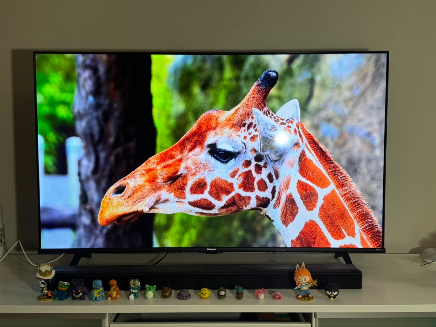 Hisense 50A6KV Smart TV - photo 2