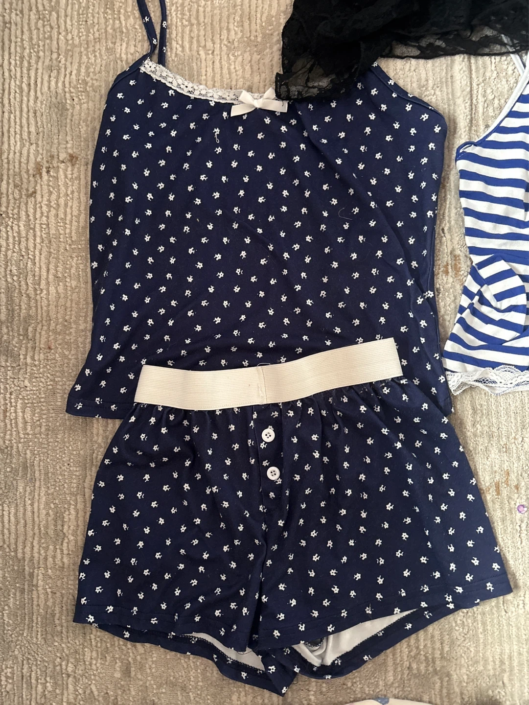 Assorted Women's Tops and pants - photo 4