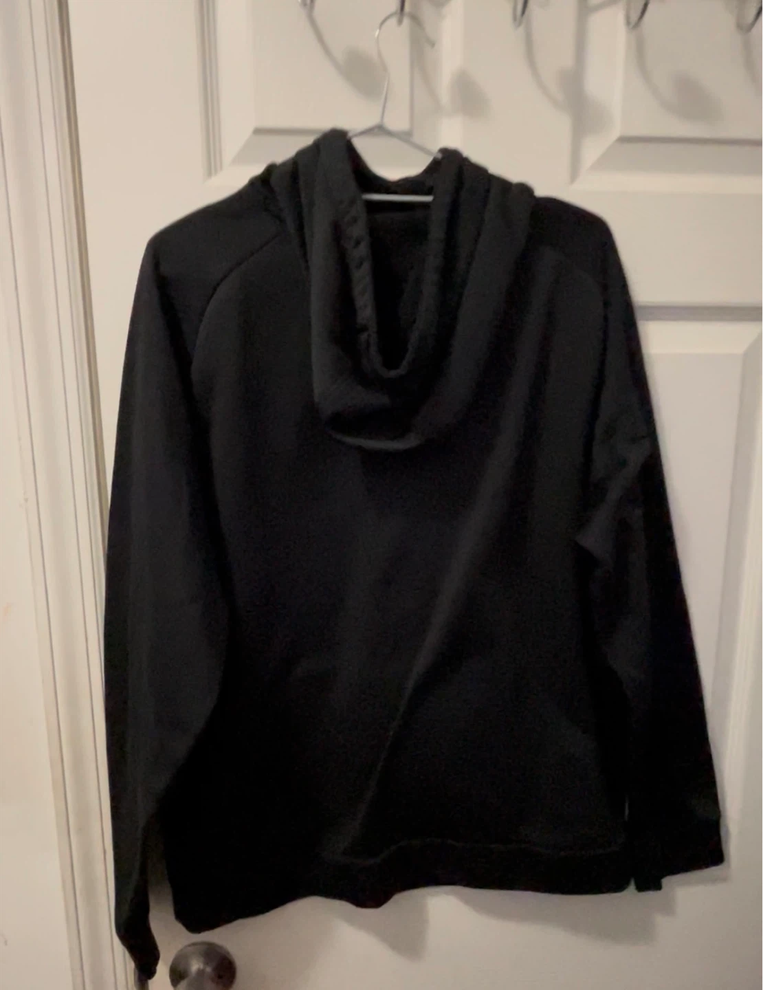 Under Armour Black Hoodie - photo 2