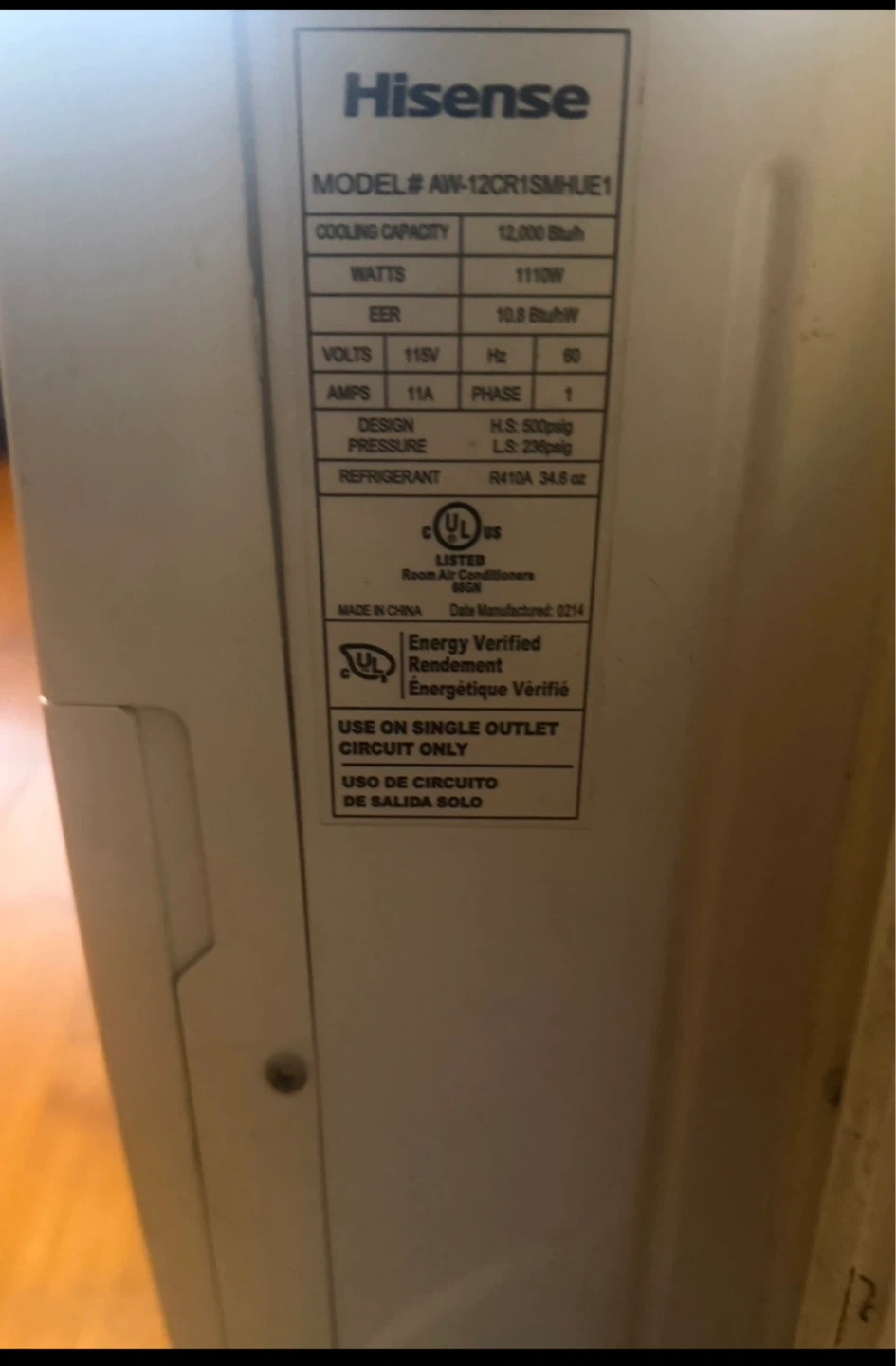 Hisense Window Air Conditioner - photo 2
