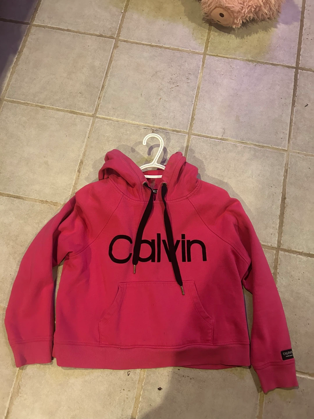 Calvin Klein Pink cropped Hoodie