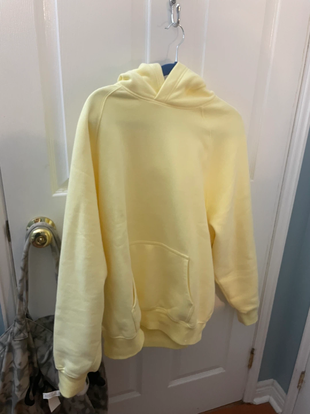 ARITZIA Sweatfleece Mega Fit Hoodie - Light Yellow