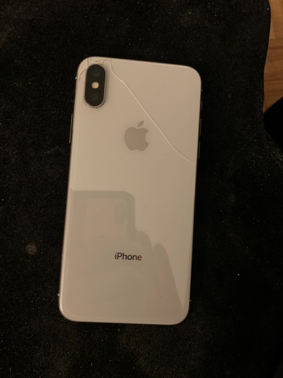 IPHONE X (Cracked Back - All Works) - photo 2