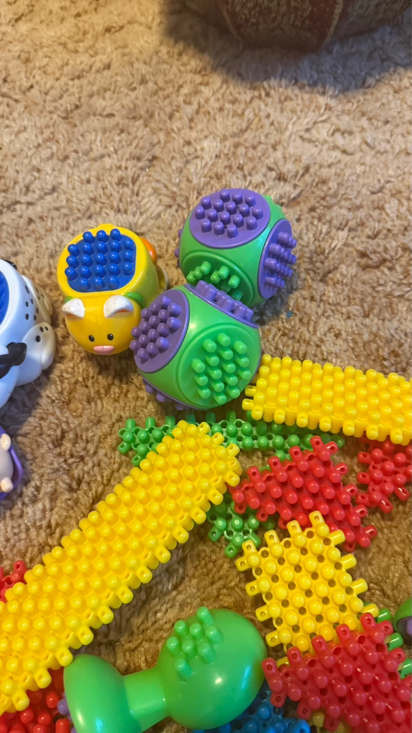Child's Building Block Toy Set - photo 5