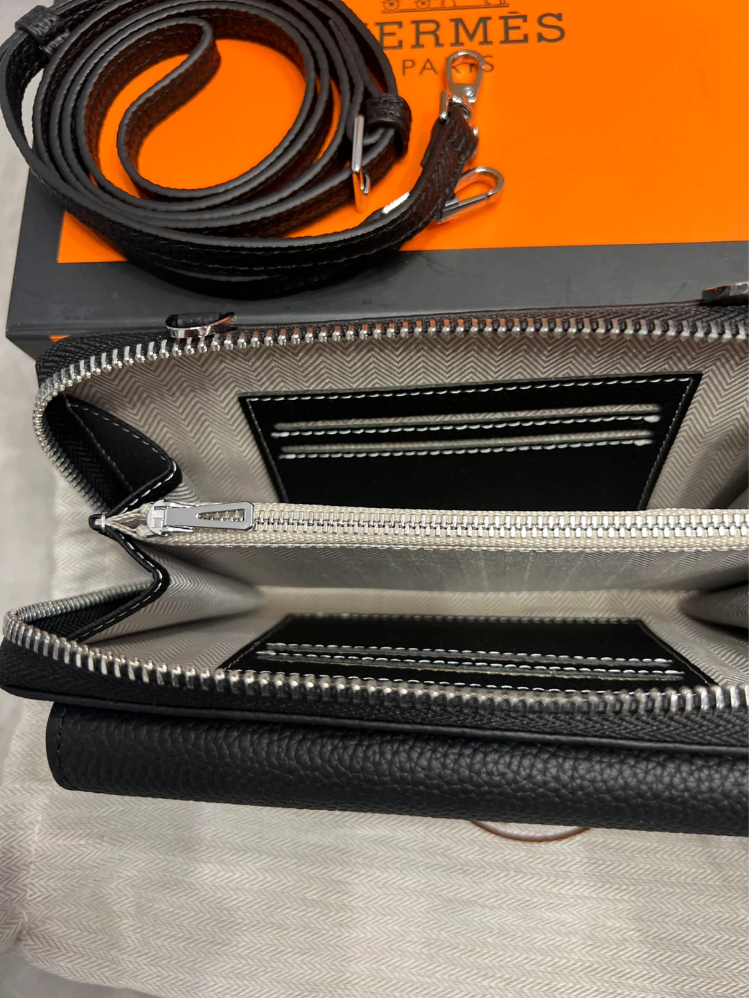 Hermes Black Leather Wallet with Strap - photo 4