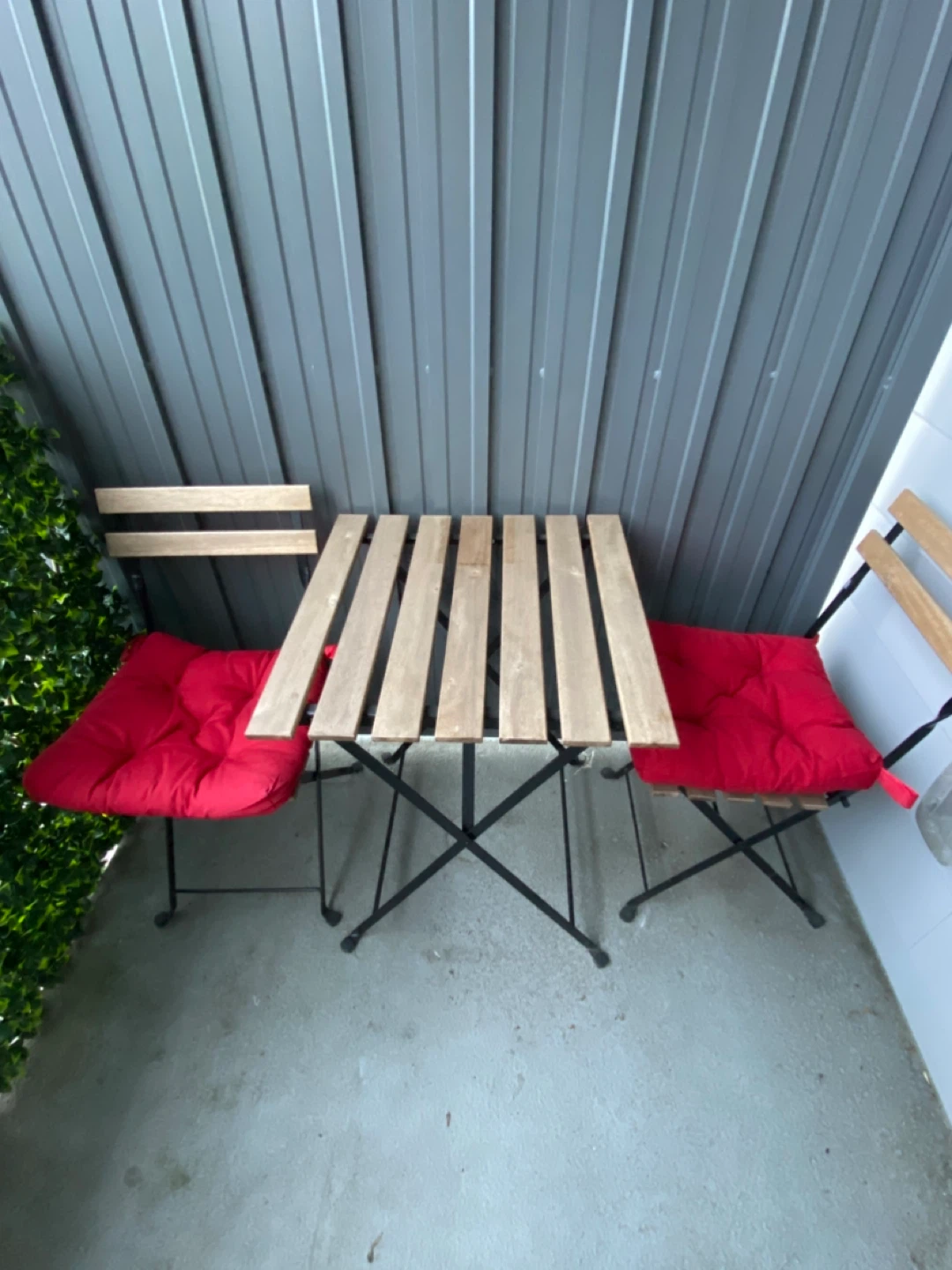 Wooden Bistro Set with Red Cushions - photo 3