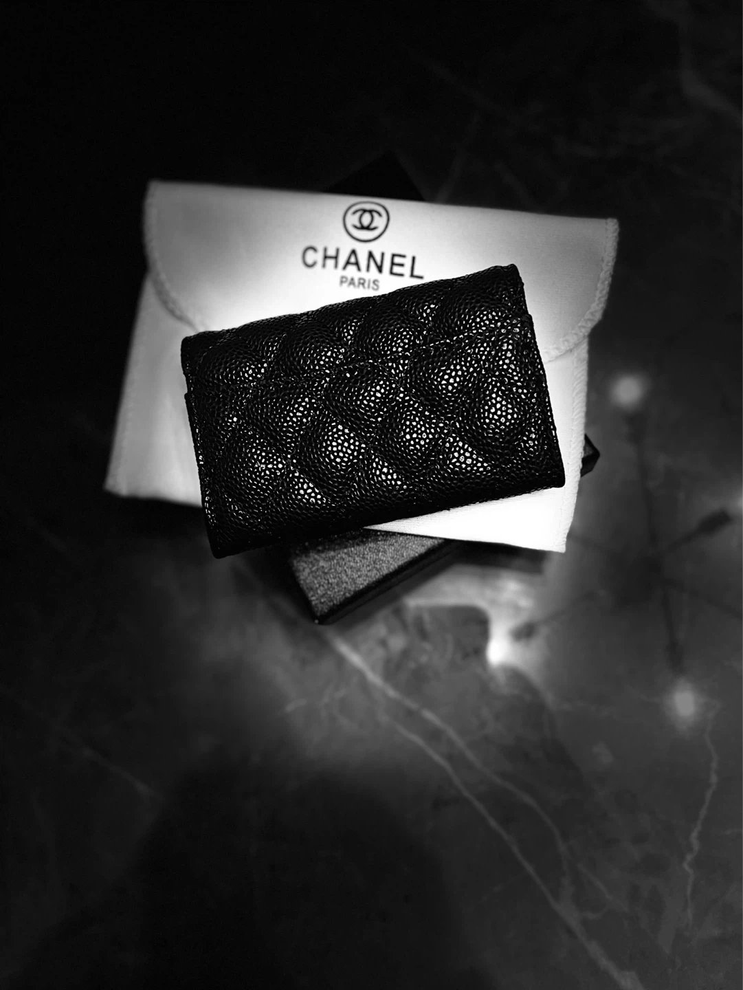 CHANEL Black Caviar Leather Card Holder Case - photo 2