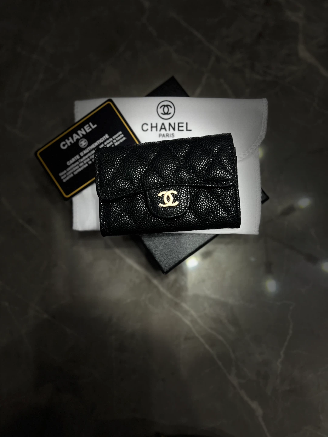 CHANEL Black Caviar Leather Card Holder Case - photo 3