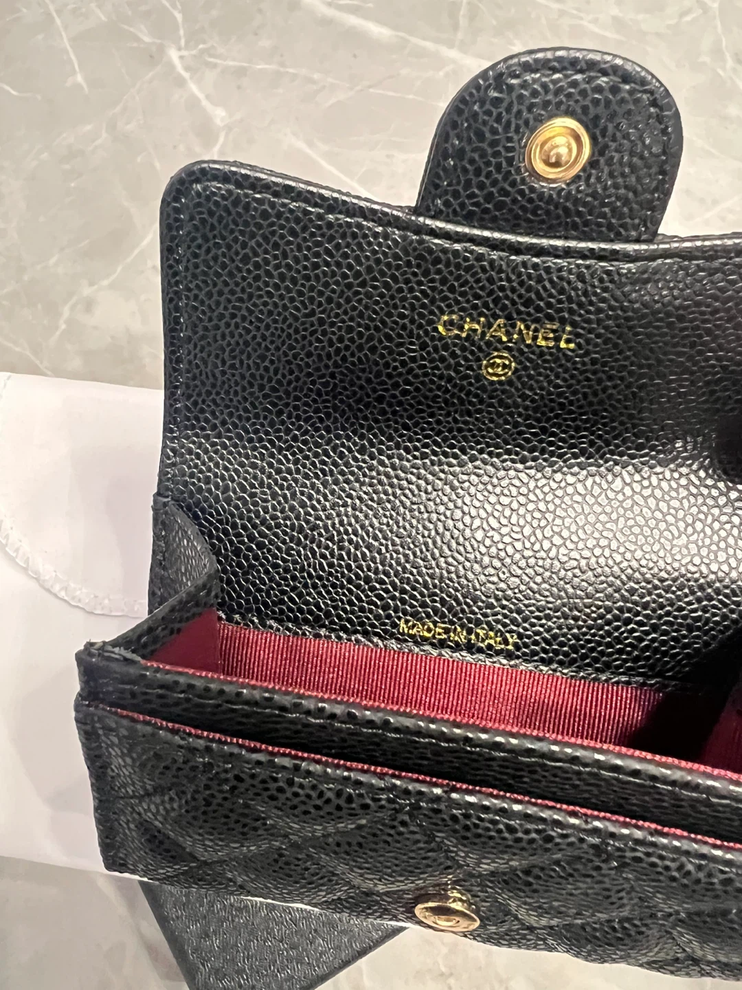 CHANEL Black Caviar Leather Card Holder Case - photo 5