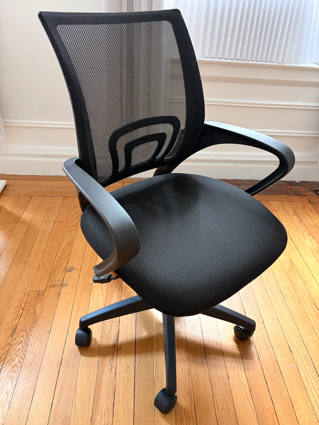 Black Mesh Back Office Chair