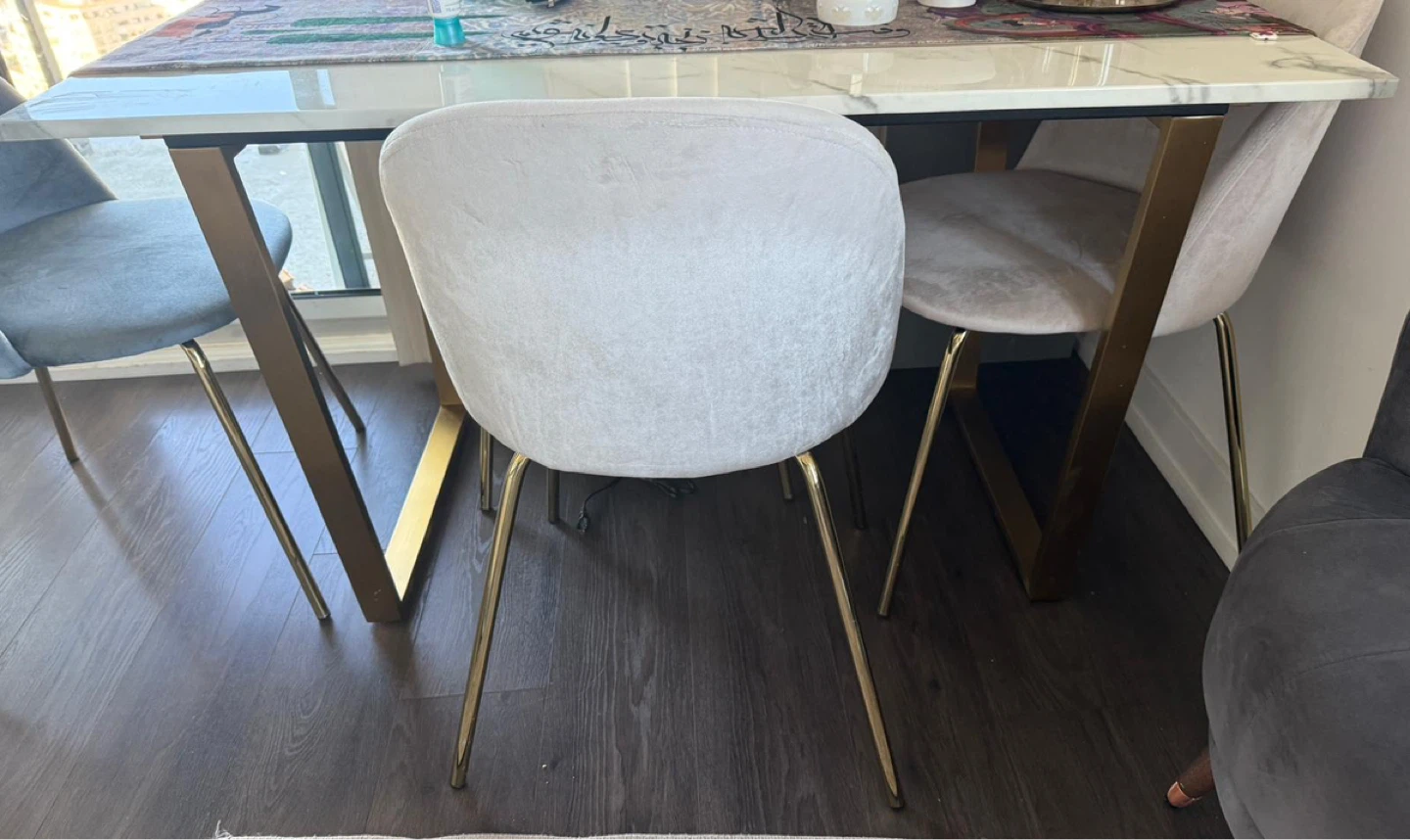 Marble top dining table with gold legs - photo 4