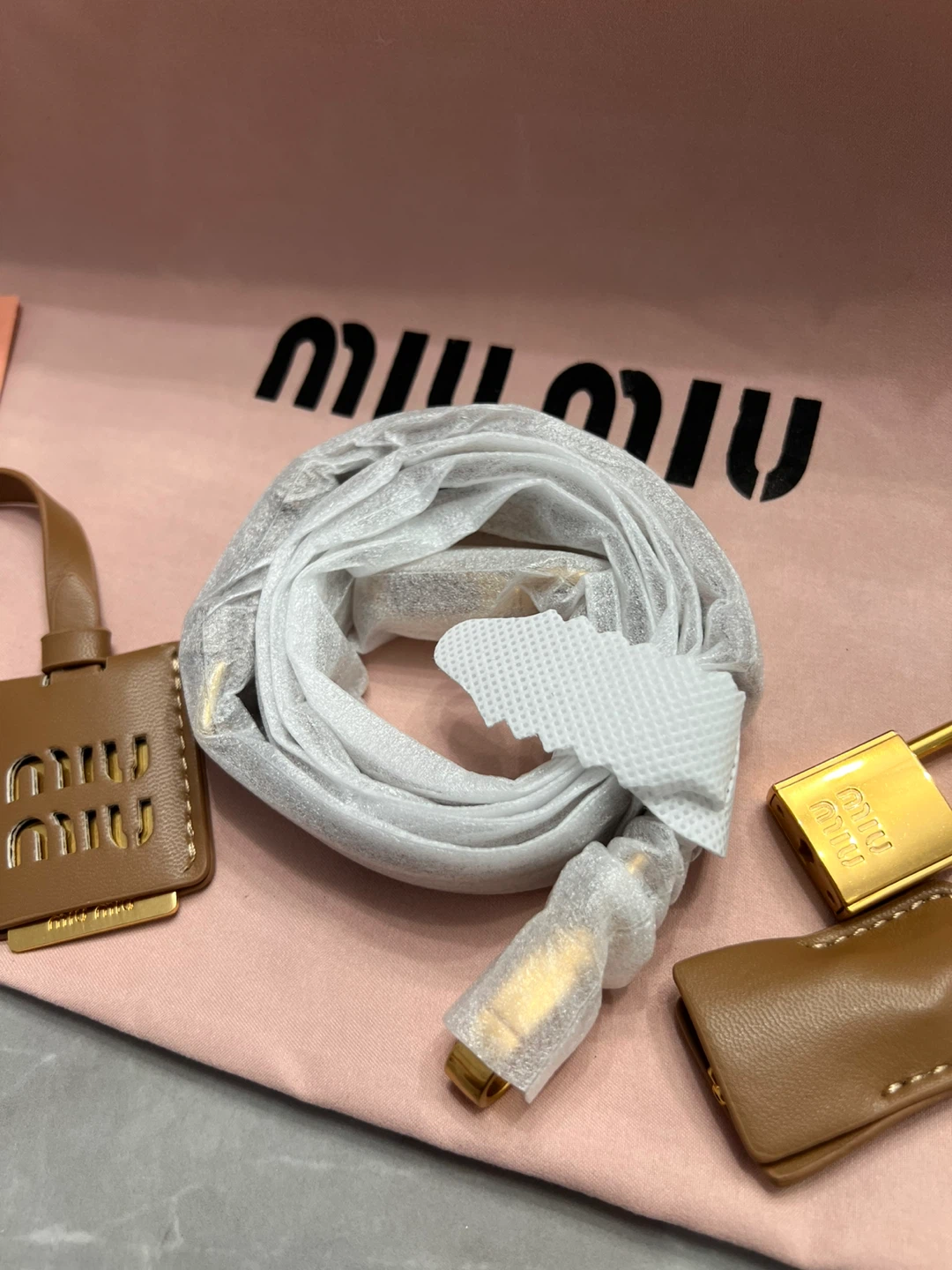 Miu Miu Leather Matelassé Shoulder Bag - Cognac - photo 5