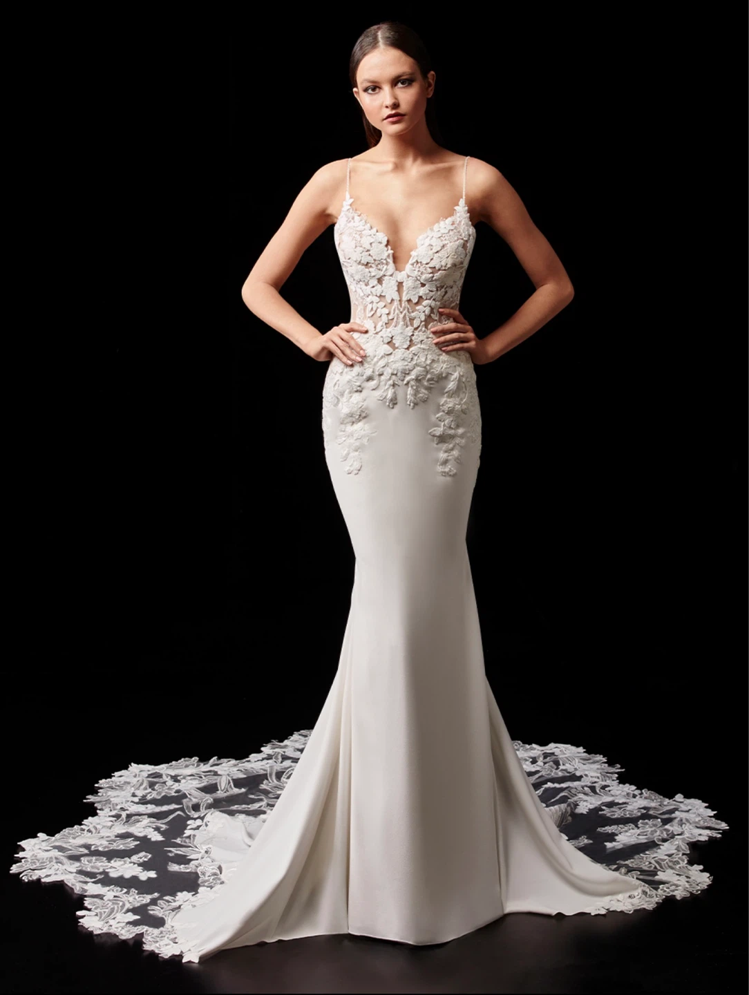 Ivory Lace Mermaid Wedding Dress with Button Back