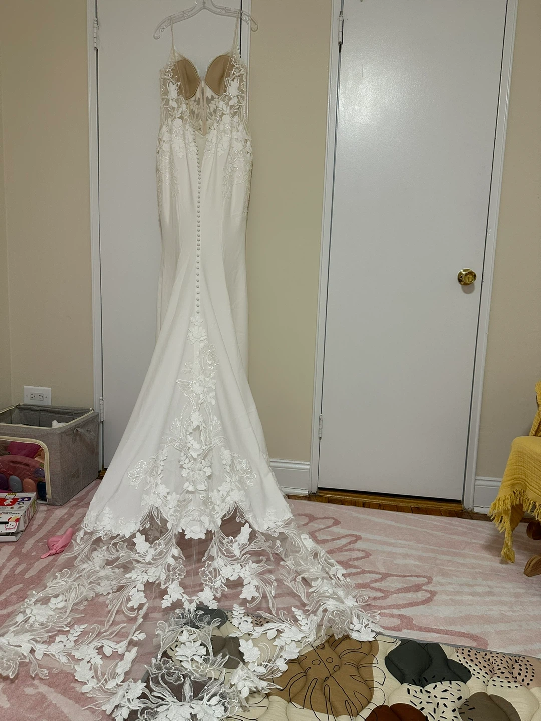 Ivory Lace Mermaid Wedding Dress with Button Back - photo 5