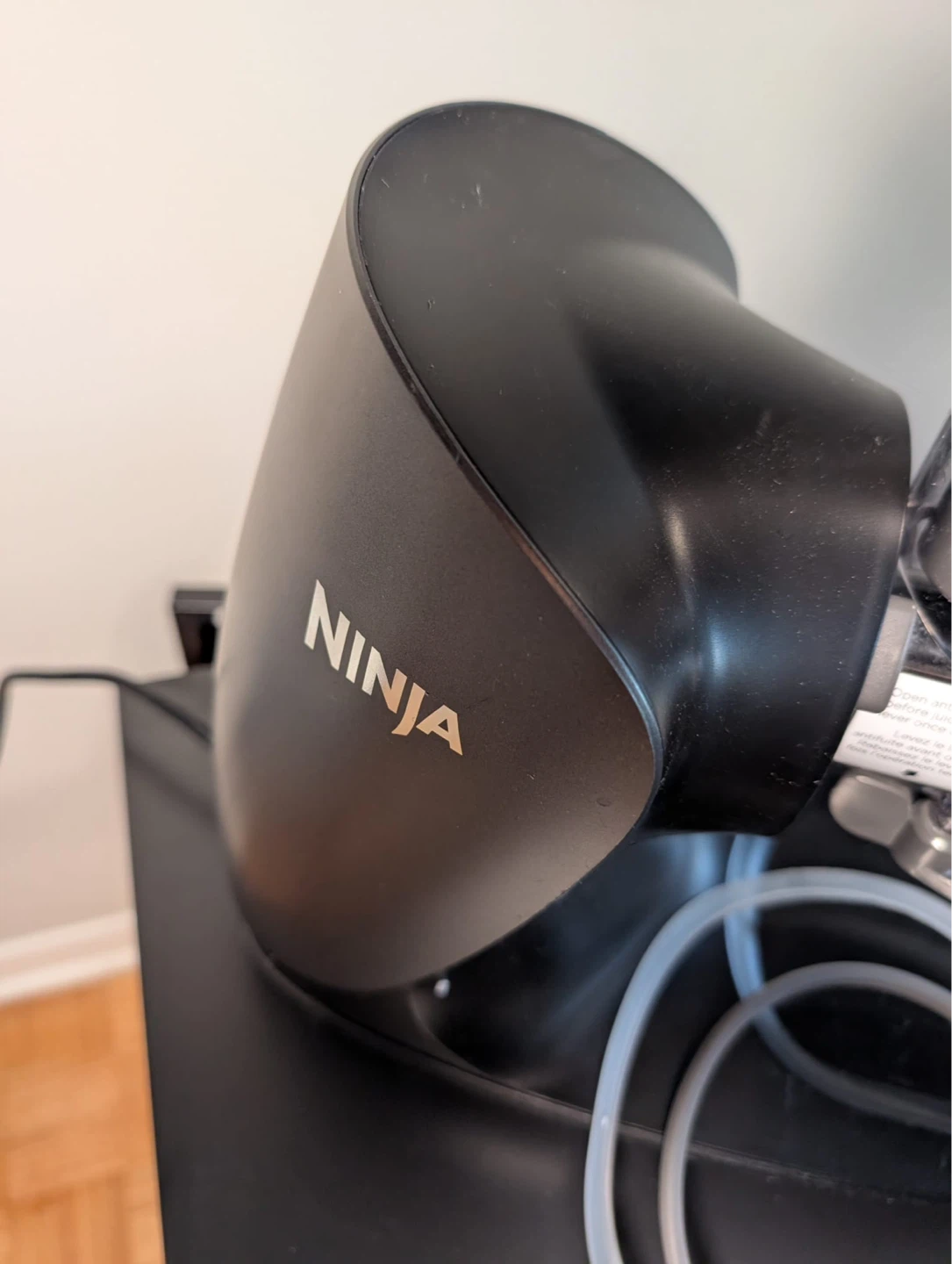Ninja Cold Press Juicer Pro (Working, Missing Some Parts) - photo 3
