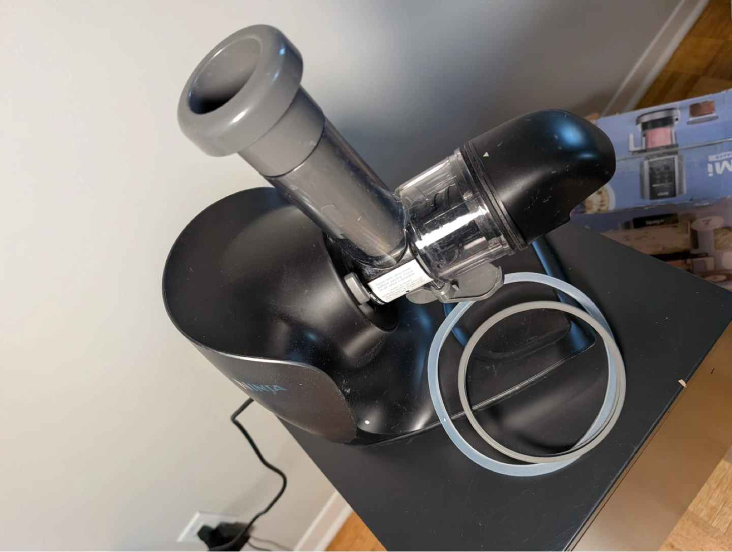 Ninja Cold Press Juicer Pro (Working, Missing Some Parts) - photo 5