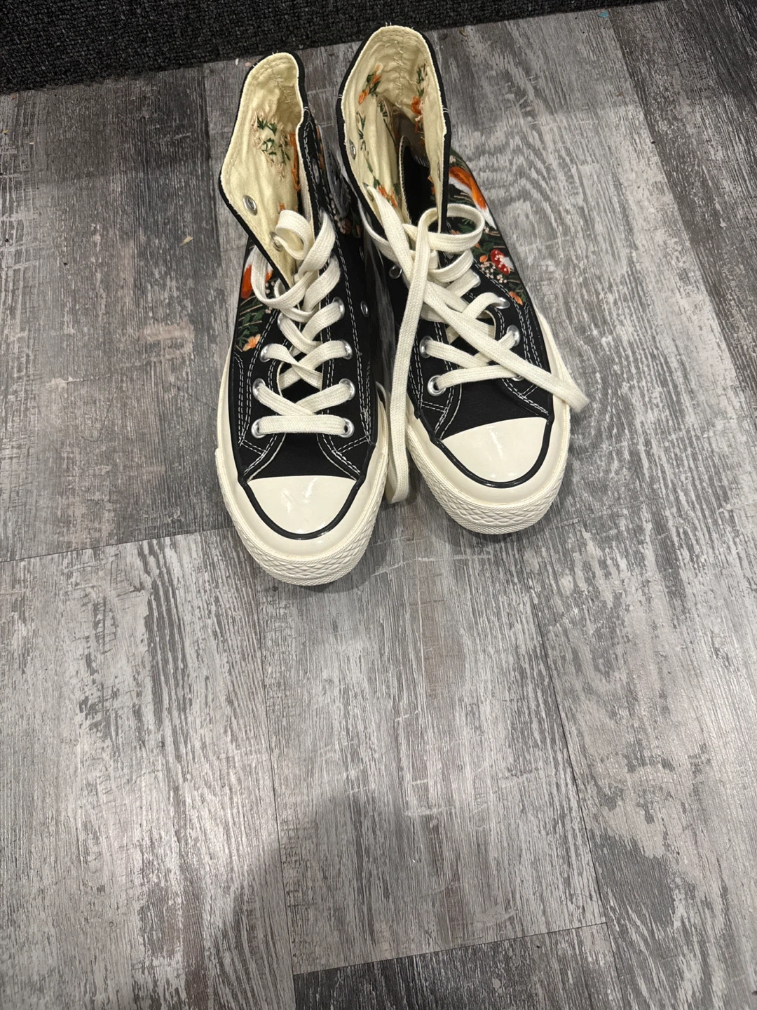 Converse Chuck Taylor All Star High Top Embroidered Flowers - photo 2