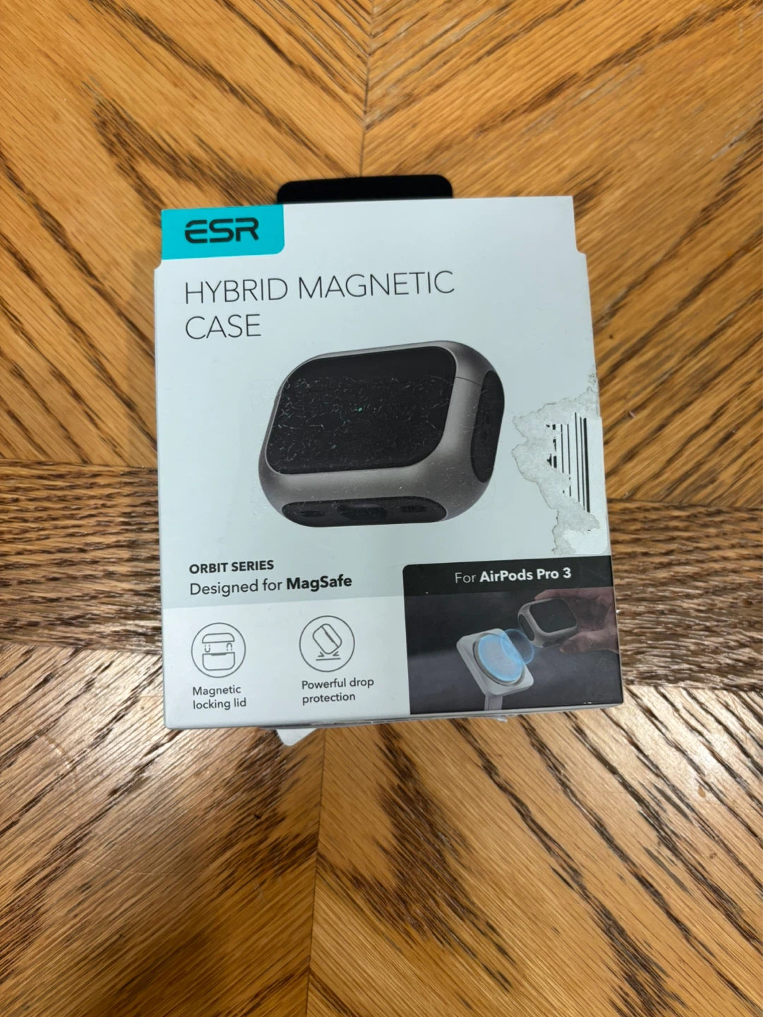 ESR Hybrid Magnetic Case for AirPods Pro 3