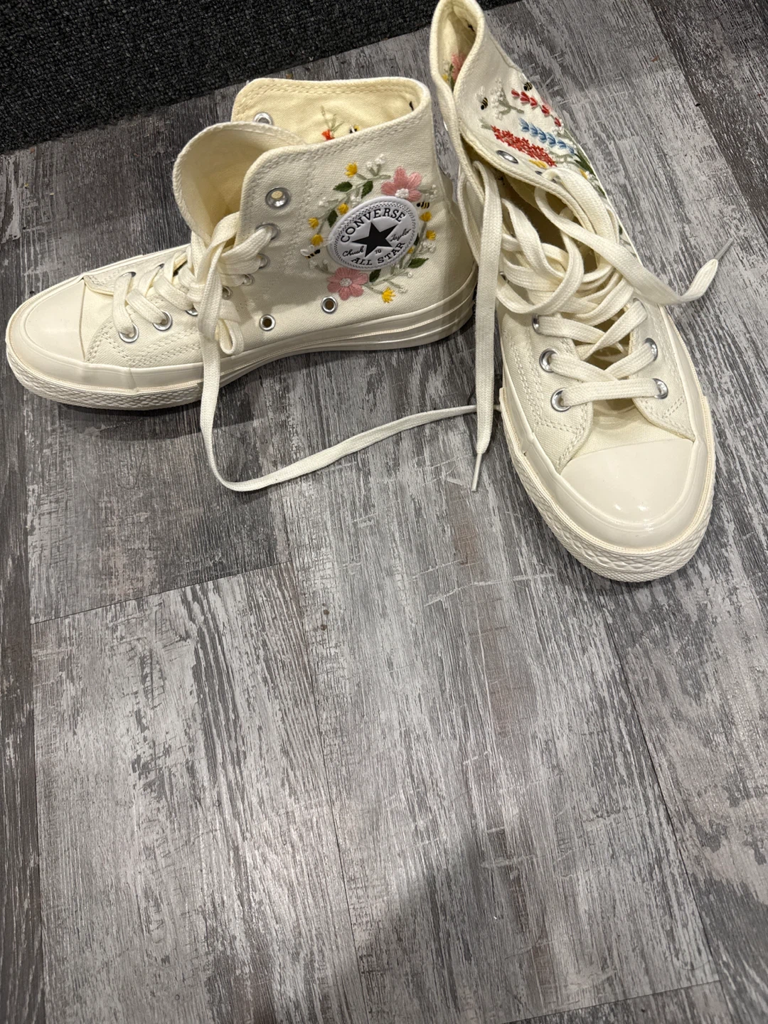Converse Chuck Taylor All Star  Embroidered Floral Sneakers - photo 4