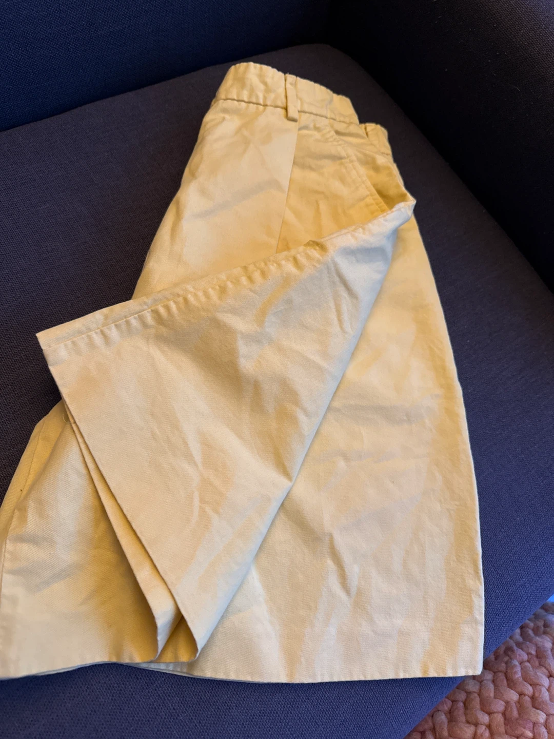 Weekend Max Mara Yellow Shorts - photo 2