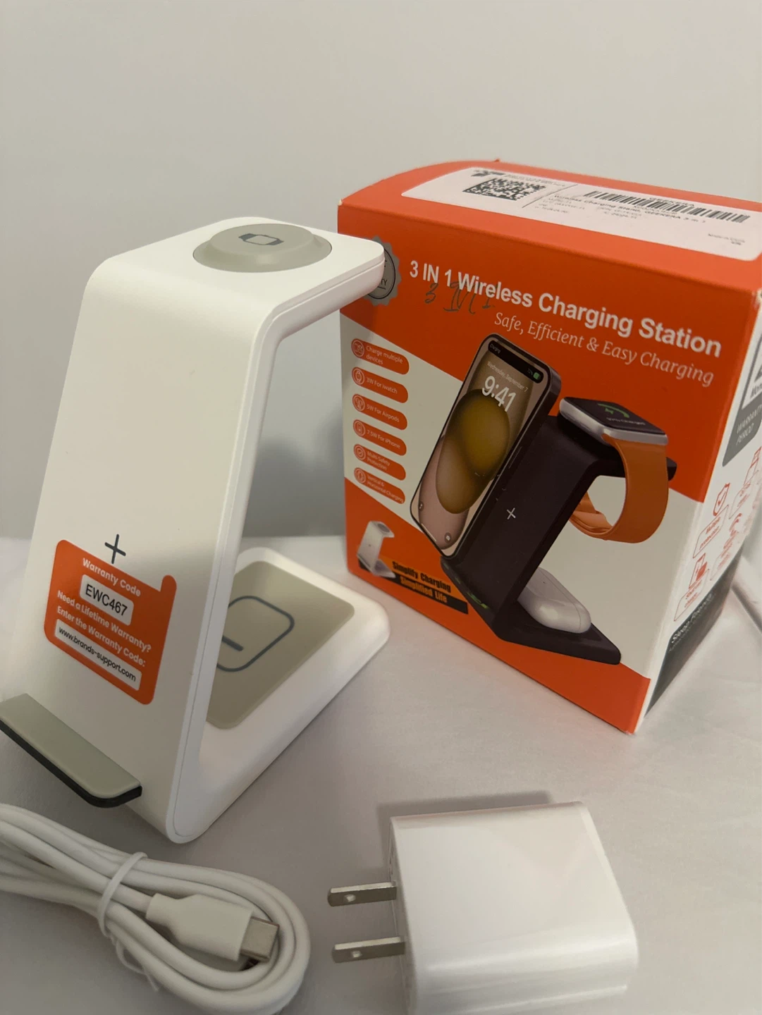 3-in-1 Wireless Charging Station - photo 4