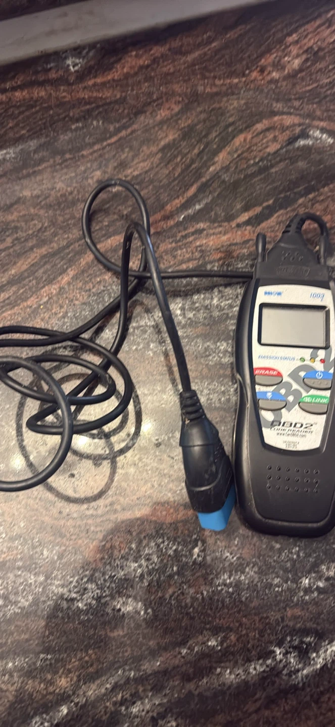 Innovascan 1003 OBD2 Code Reader - photo 2