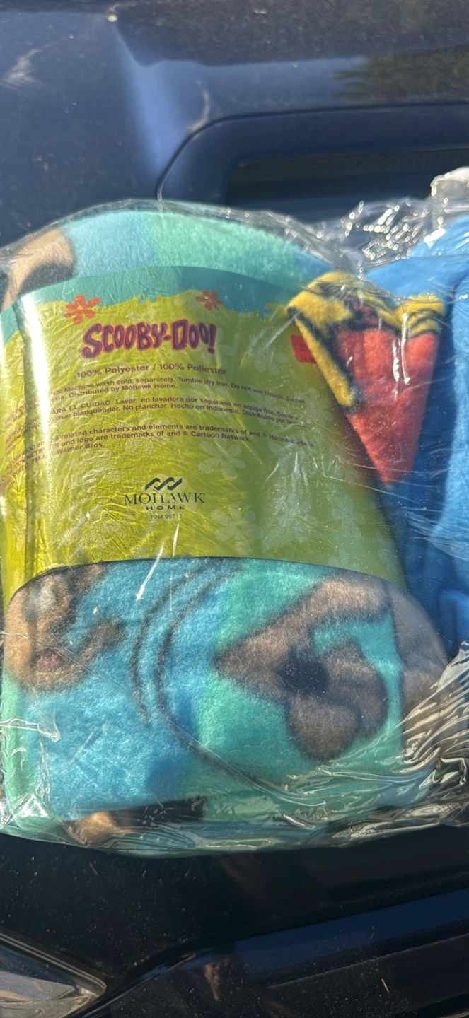 Scooby-Doo Fleece Blanket - photo 4