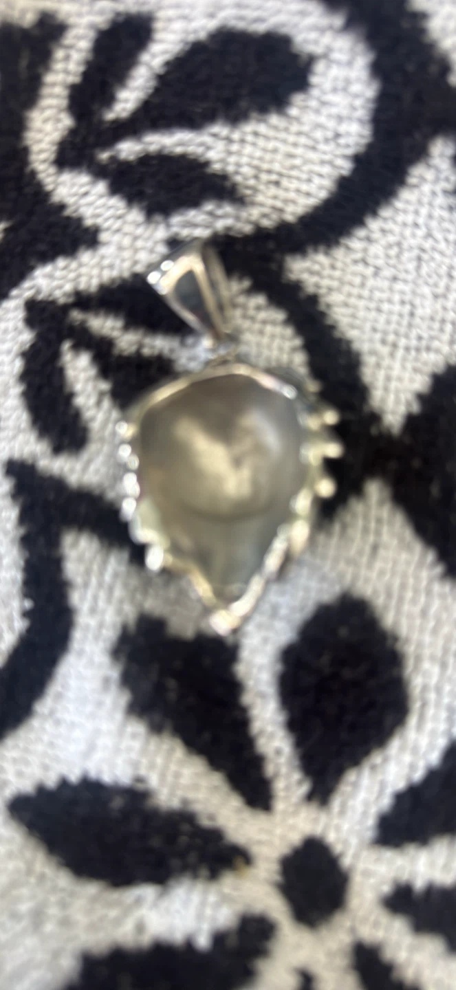 Lion head pendant - photo 2