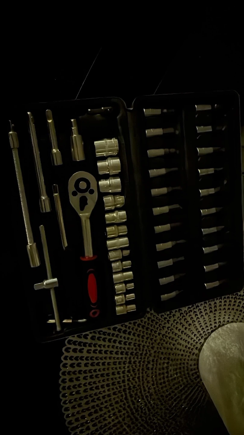 42-Piece Socket Wrench Set - photo 5