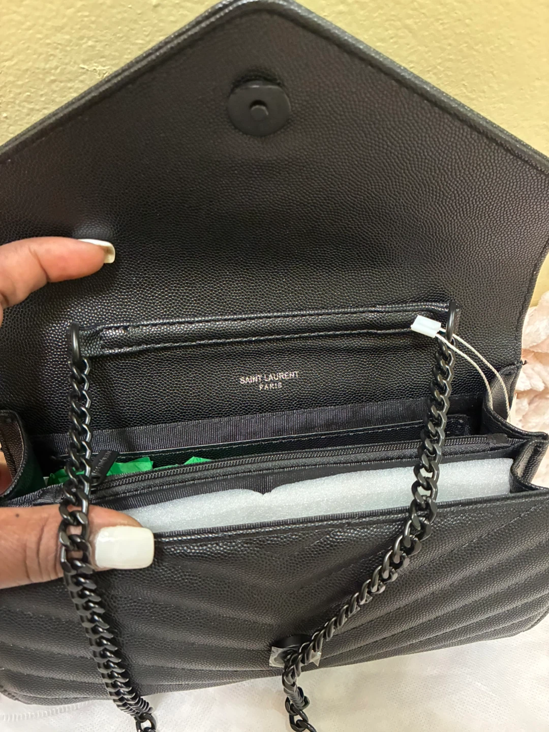 Saint Laurent Black Leather Chevron Chain Wallet - photo 2