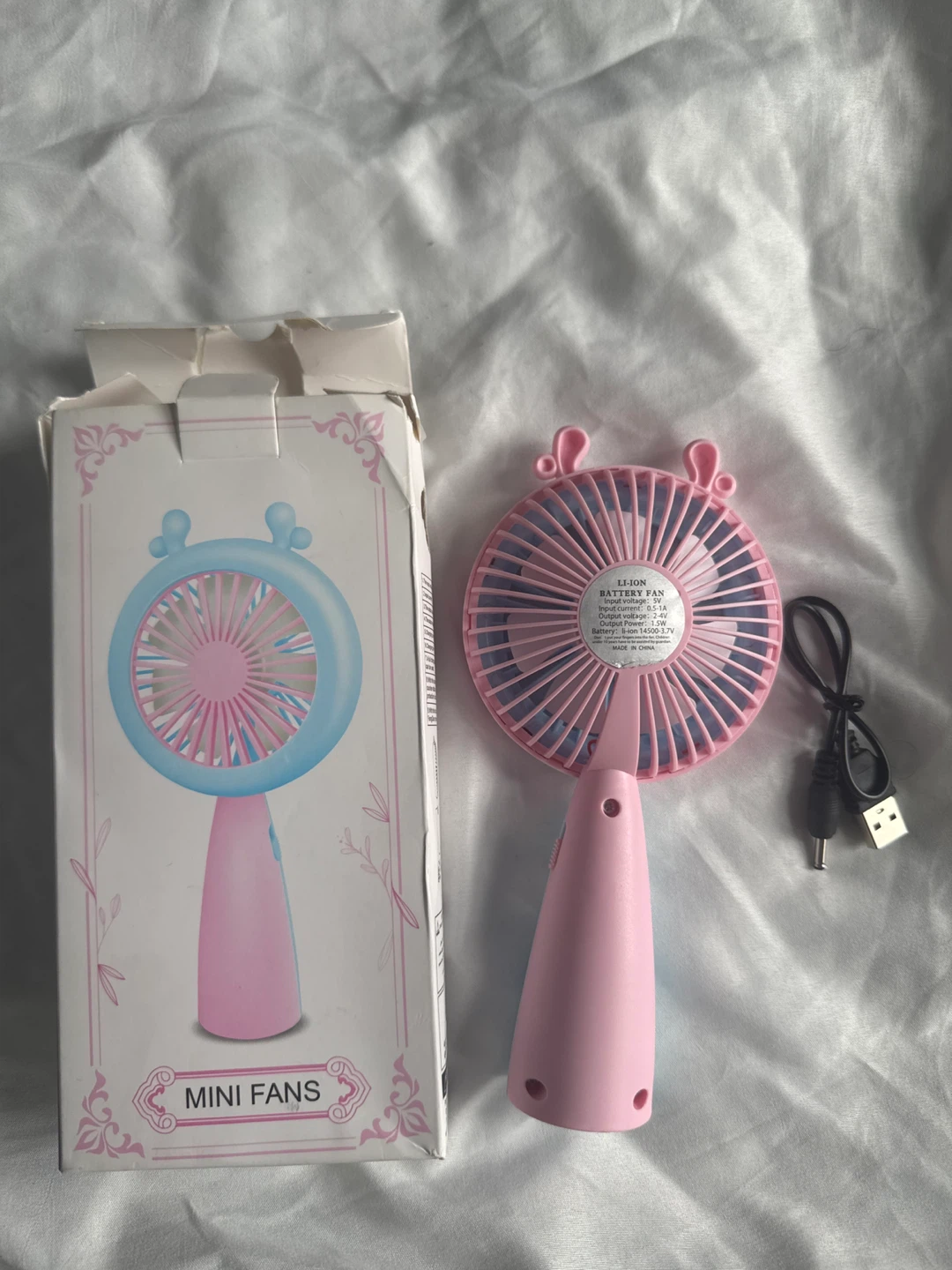 Pink Mini Fan with USB Charging Cable - photo 2