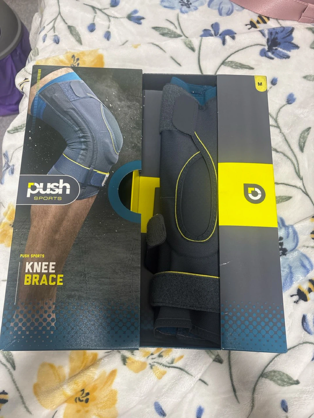 Brand new Push Sports Knee Brace - Medium