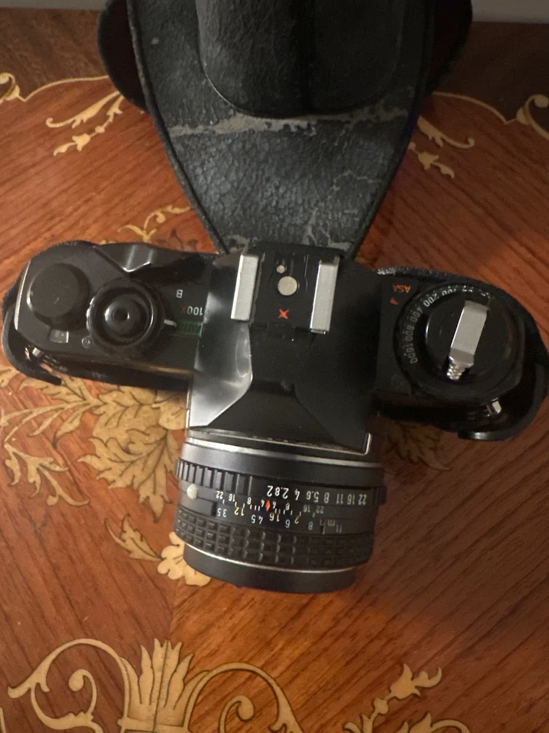 Pentax MV SLR Film Camera with Case - photo 2