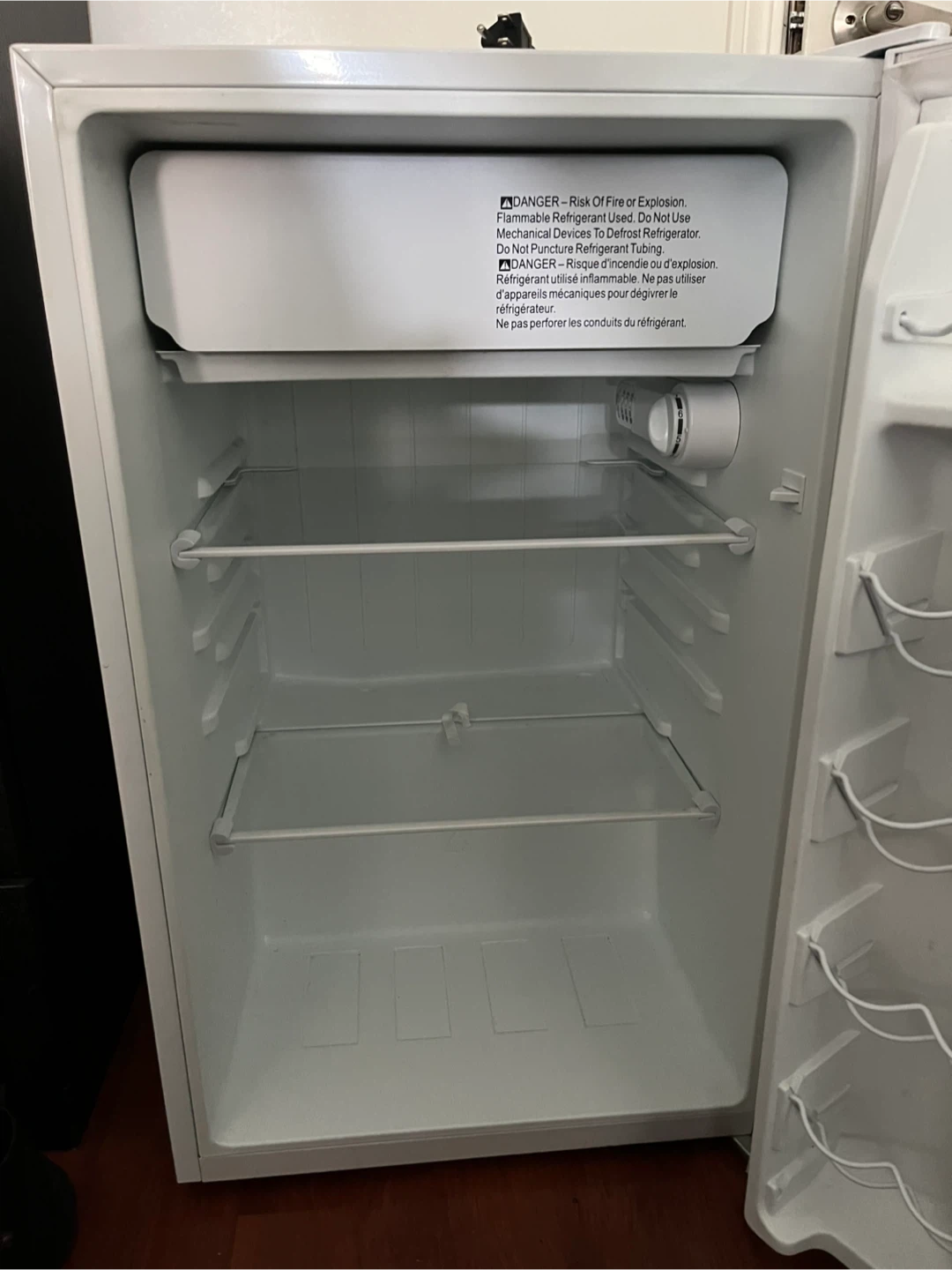 Whirlpool White Mini Fridge - photo 2