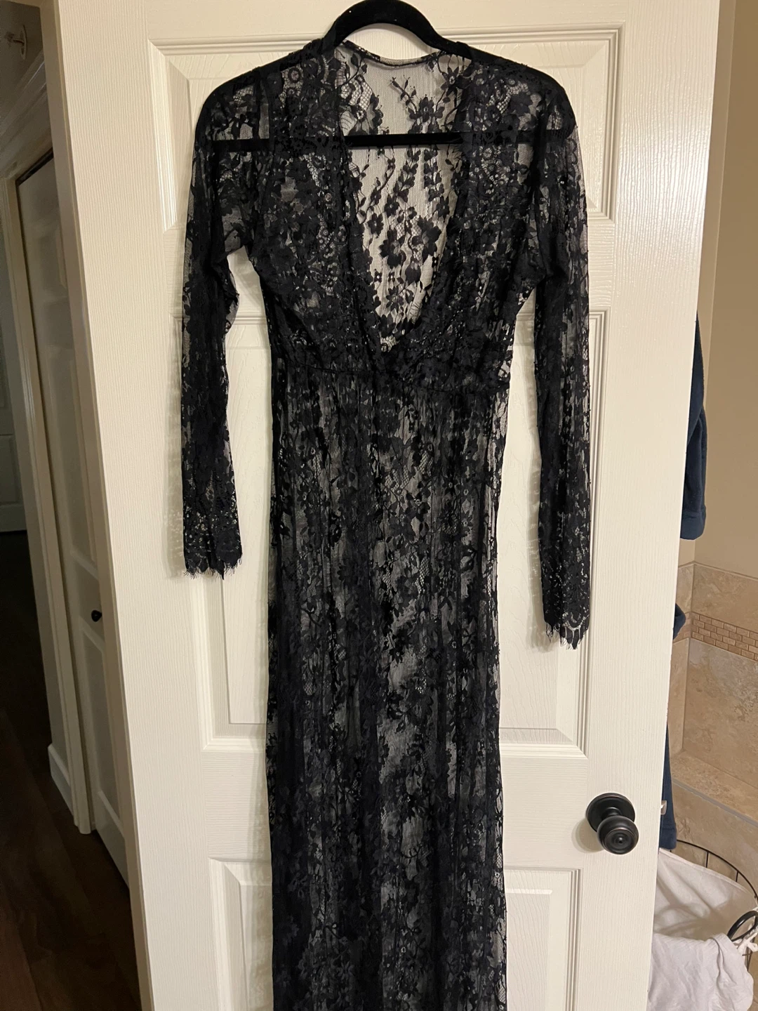 Lace Dress. Size M