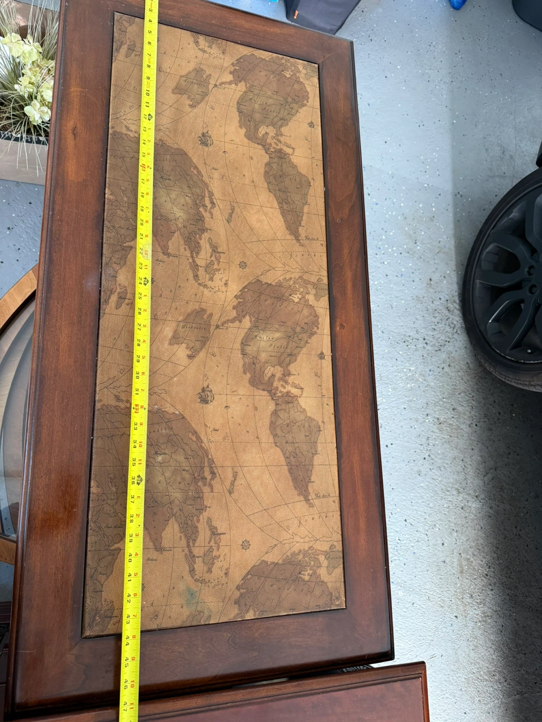 Wooden Desk with World Map Inlay - photo 5