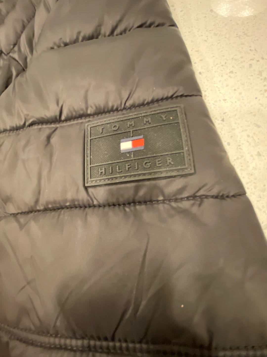Tommy Hilfiger puffer jacket retail $195.00 - photo 3