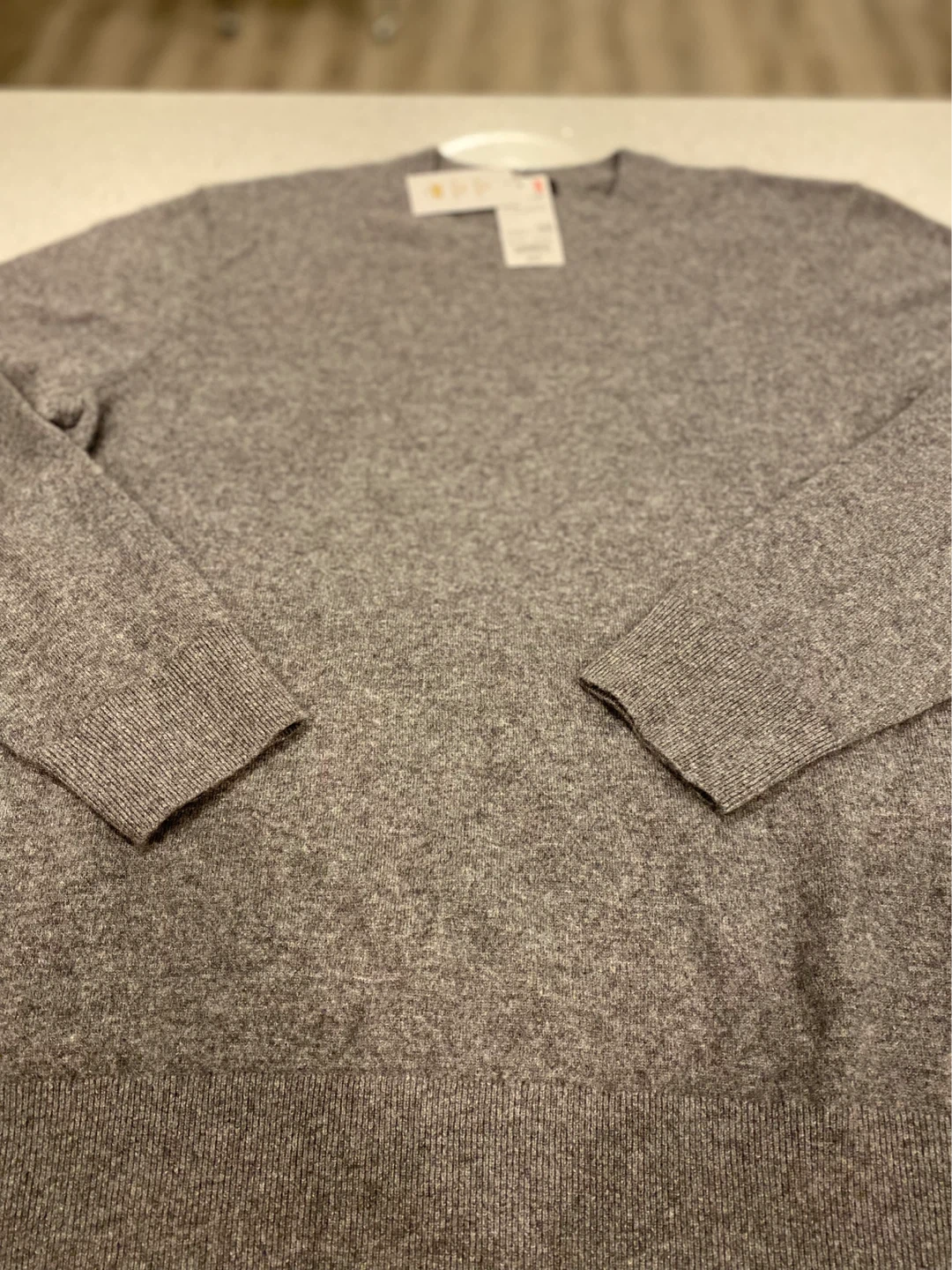 UNIQLO 100% Cashmere Sweater